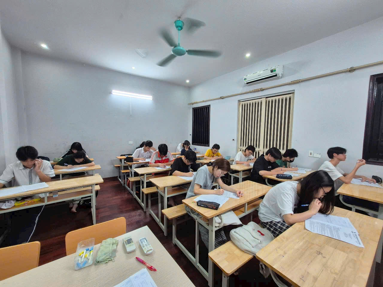 Hình ảnh khảo sát các môn thi vào 10 tại trung tâm PICEN