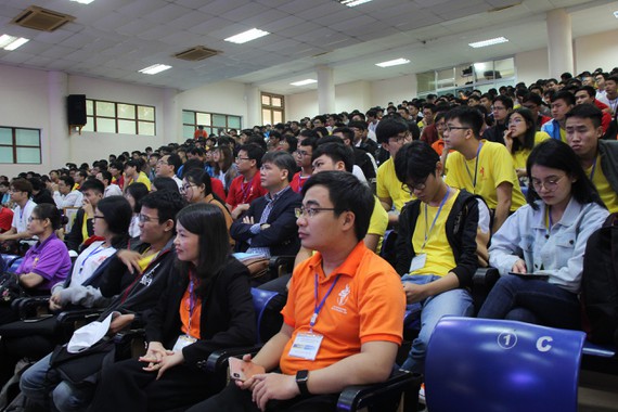 Hơn 700 tài năng công nghệ thông tin trong nước và quốc tế tham dự cuộc thi Procon tại Đà Nẵng