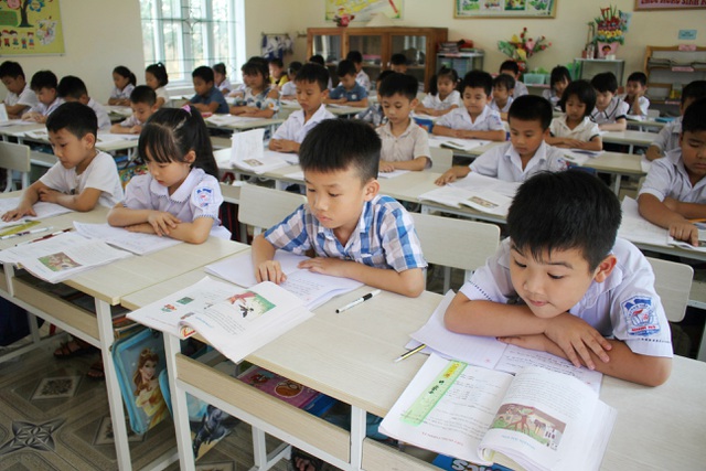 Ninh Bình: Lựa chọn 3 bộ sách giáo khoa lớp 1 chương trình mới