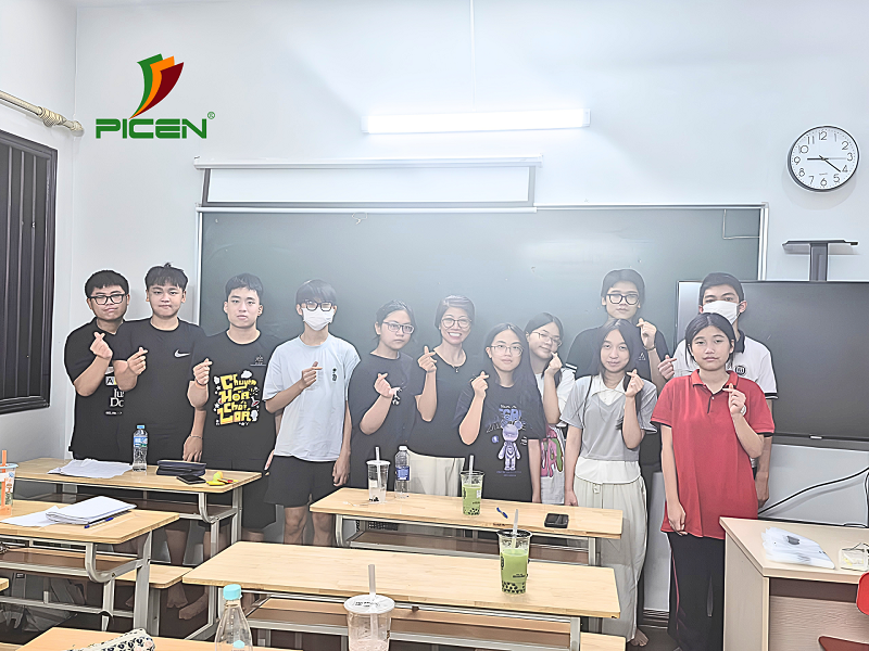 Khép Lại Hành Trình Ôn Thi Vào 10 Của Lớp Anh 9 – Sẵn Sàng Chinh Phục Kỳ Thi Quan Trọng